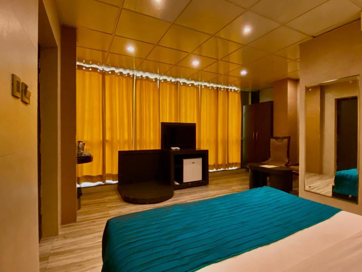 Ace Prime Hotel เกรทเตอร์นอยดา ภายนอก รูปภาพ