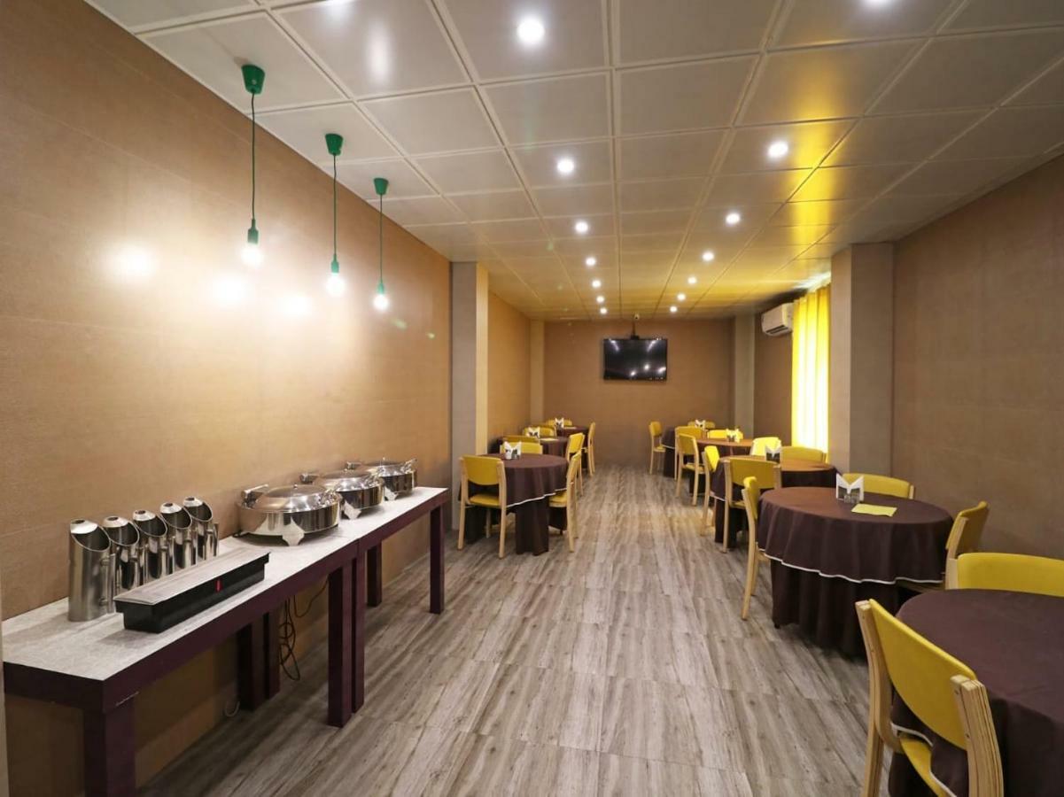 Ace Prime Hotel เกรทเตอร์นอยดา ภายนอก รูปภาพ